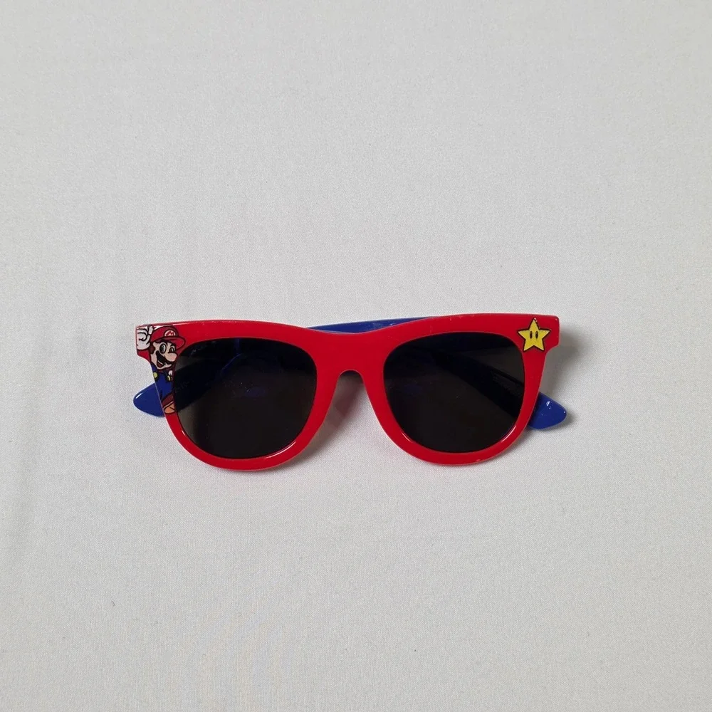 Arkaid Nintendo Super Mario Brothers Sunglasses‎ Kids 2022 Video Game Shades